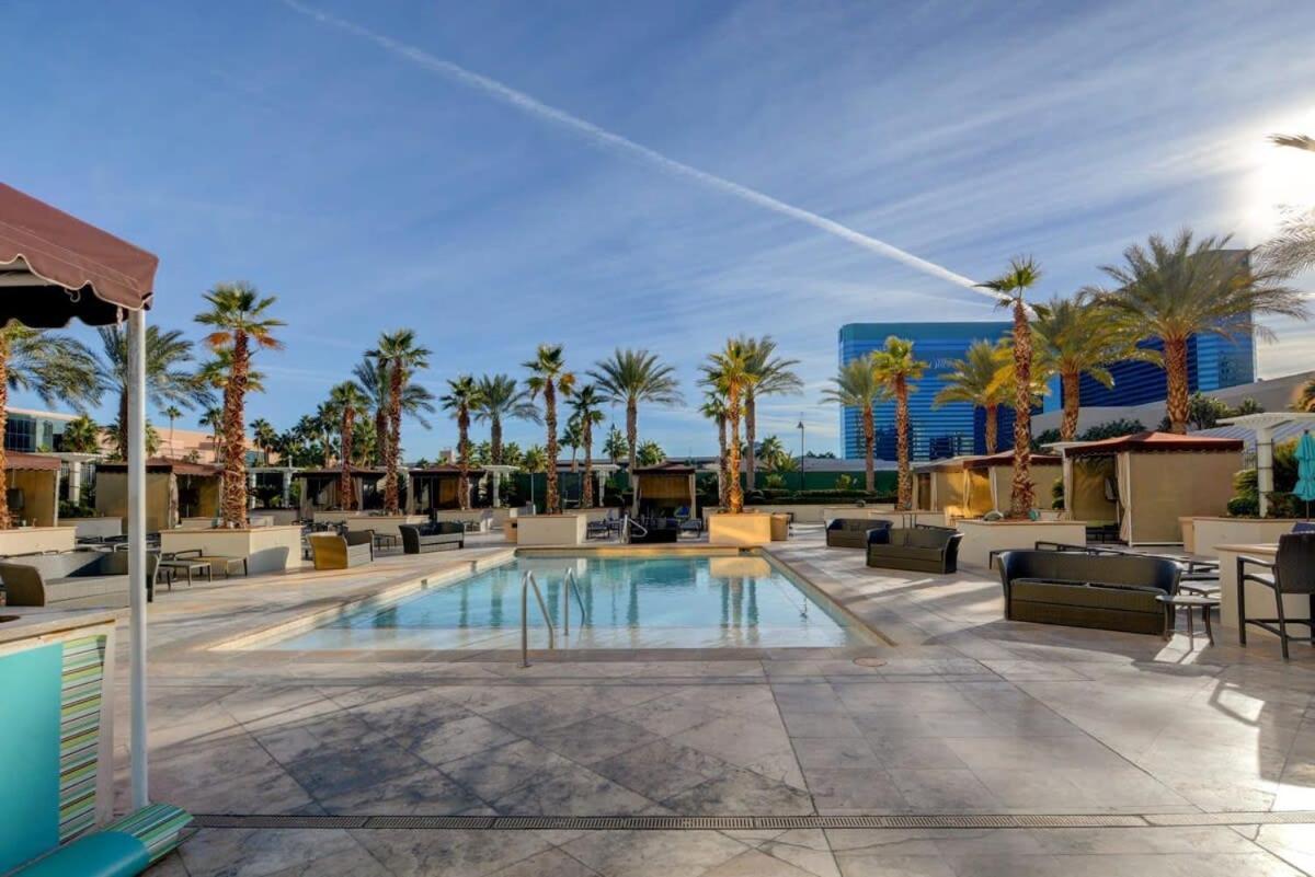 Mgm Signature-15-611 Strip View Jacuzzi Studio Λας Βέγκας Εξωτερικό φωτογραφία